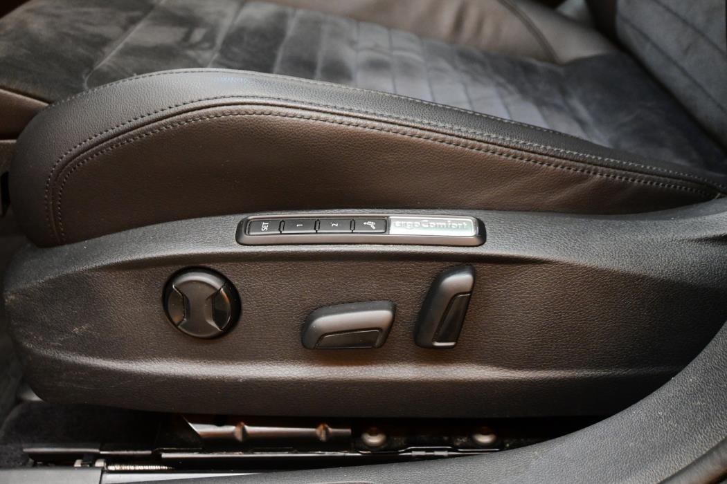 VOLKSWAGEN Passat 2018