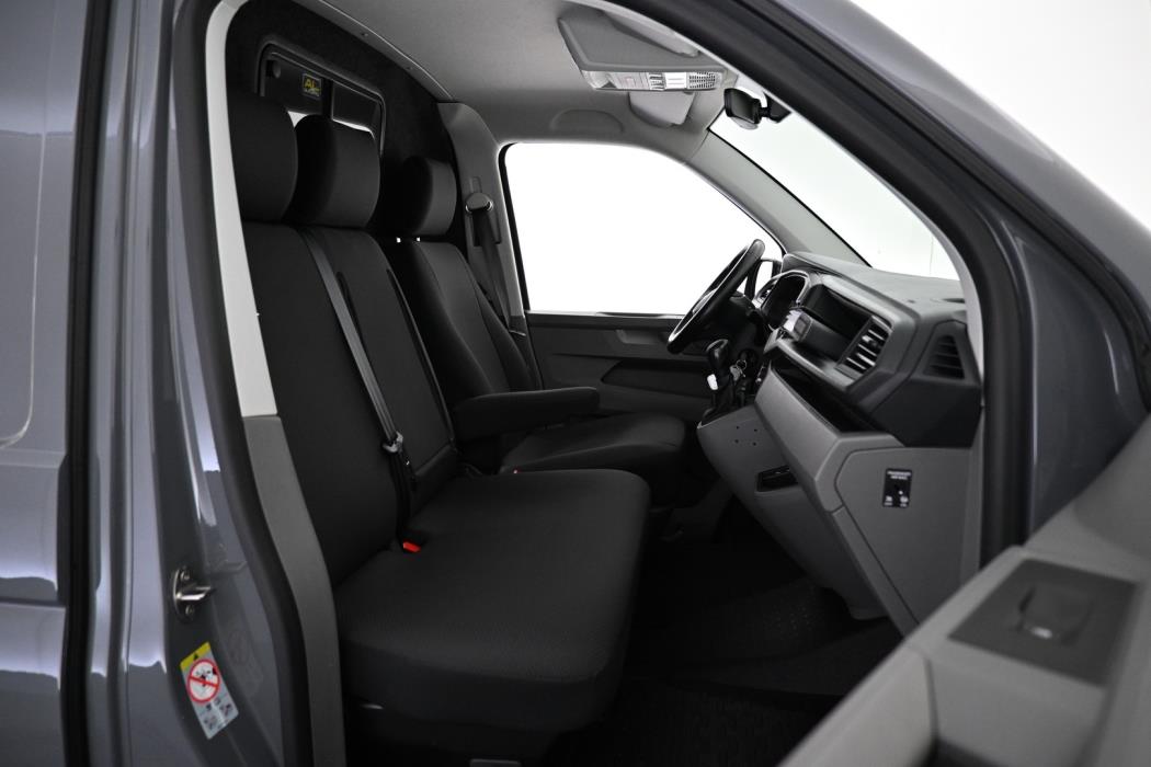 VOLKSWAGEN Transporter 2022