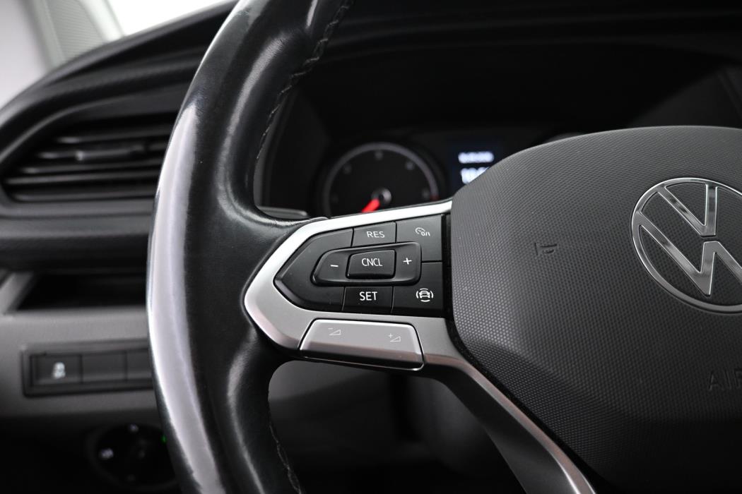 VOLKSWAGEN Transporter 2022