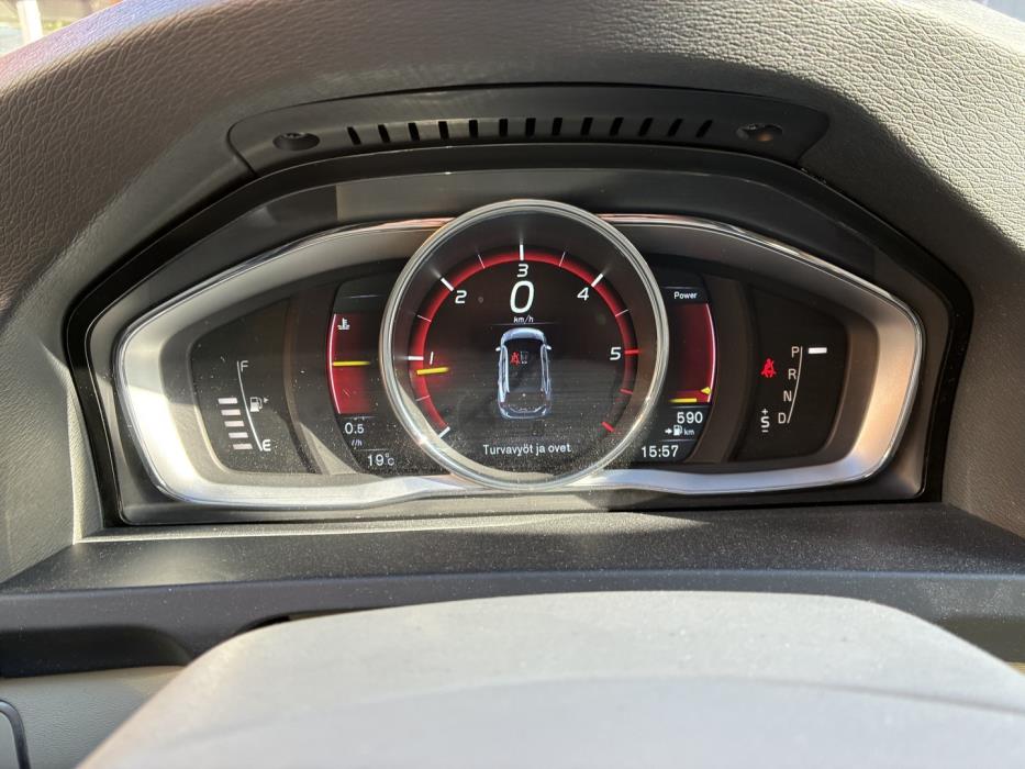 VOLVO V60 Cross Country 2016