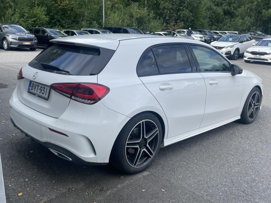 MERCEDES-BENZ A 2019