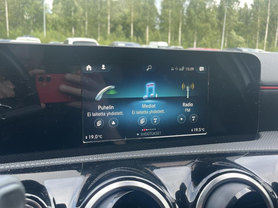 MERCEDES-BENZ A 2019
