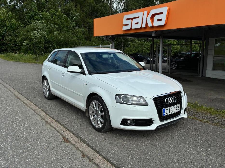 AUDI A3 2012