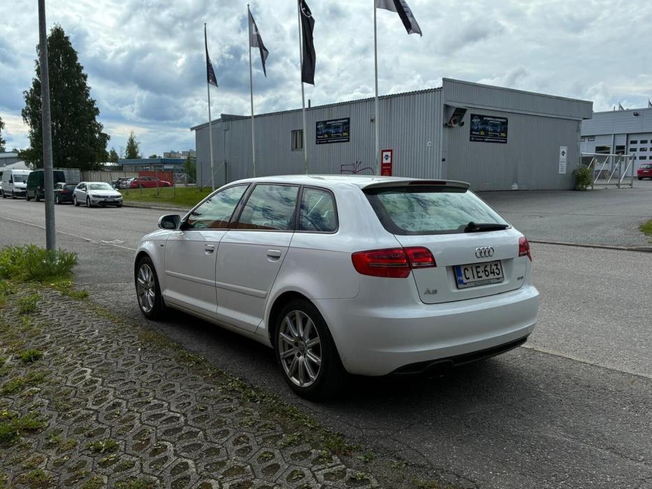 AUDI A3 2012