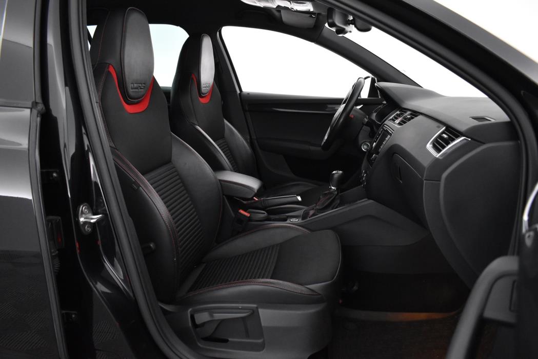SKODA Octavia 2016