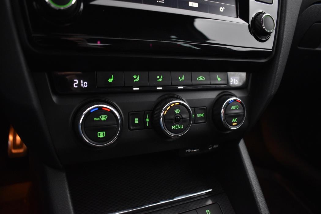 SKODA Octavia 2016