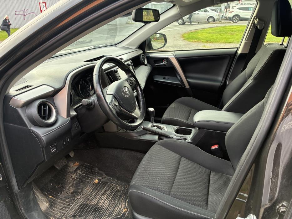 TOYOTA RAV4 2016