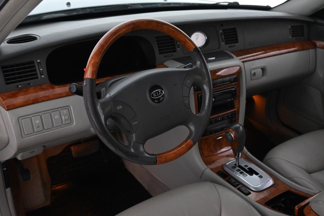 KIA Opirus 2007