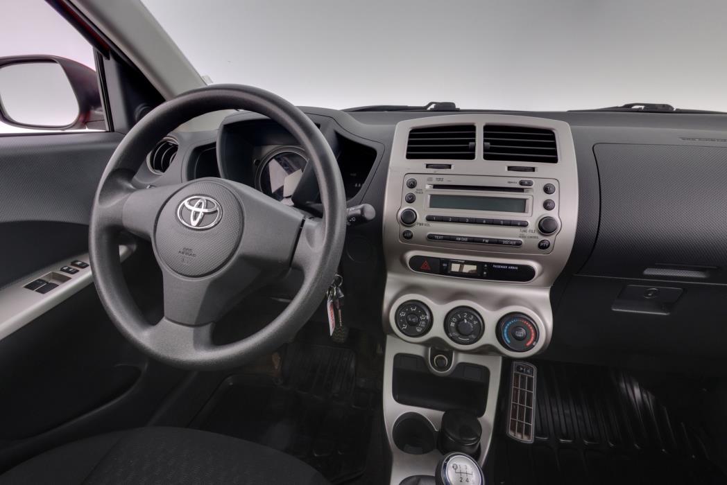 TOYOTA Urban Cruiser 2009