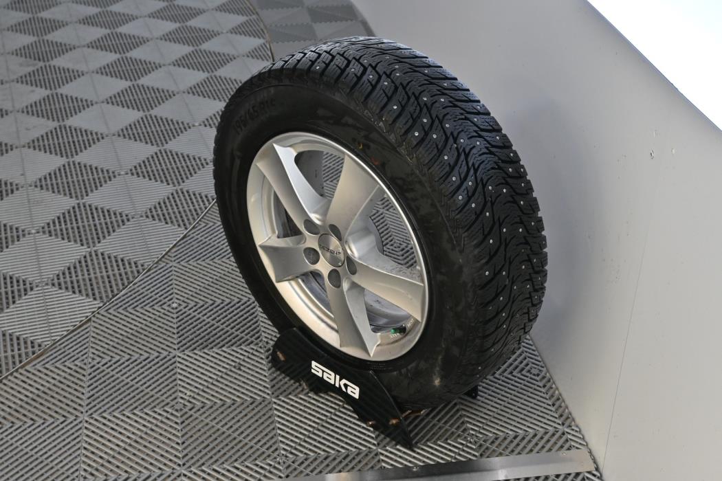 TOYOTA Urban Cruiser 2009
