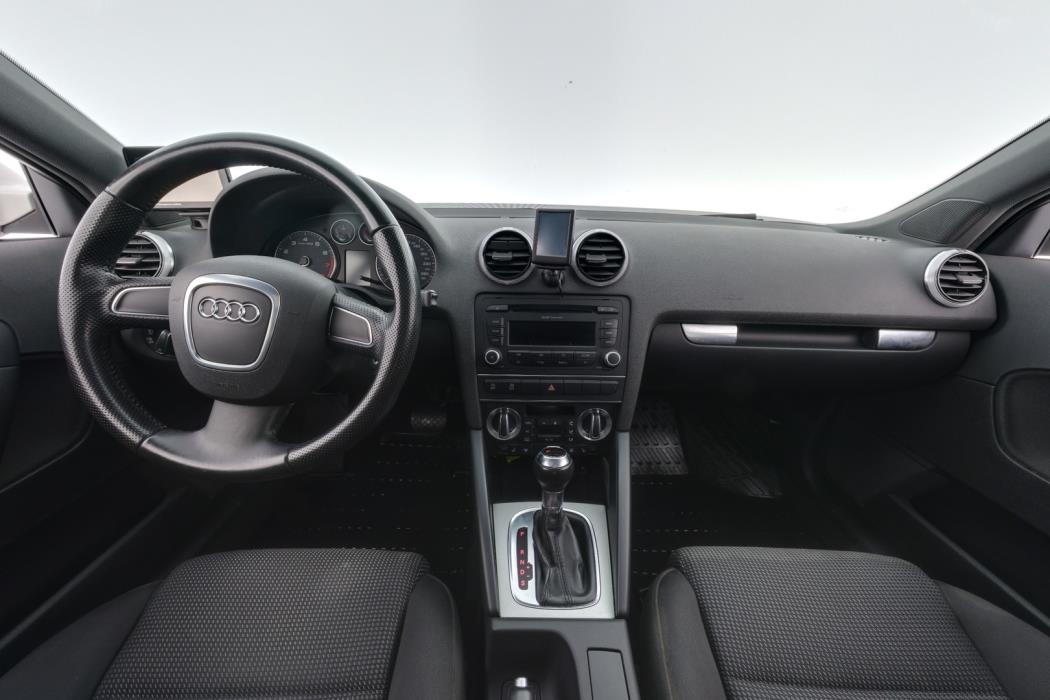 AUDI A3 2011