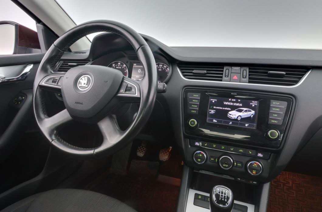SKODA Octavia 2013