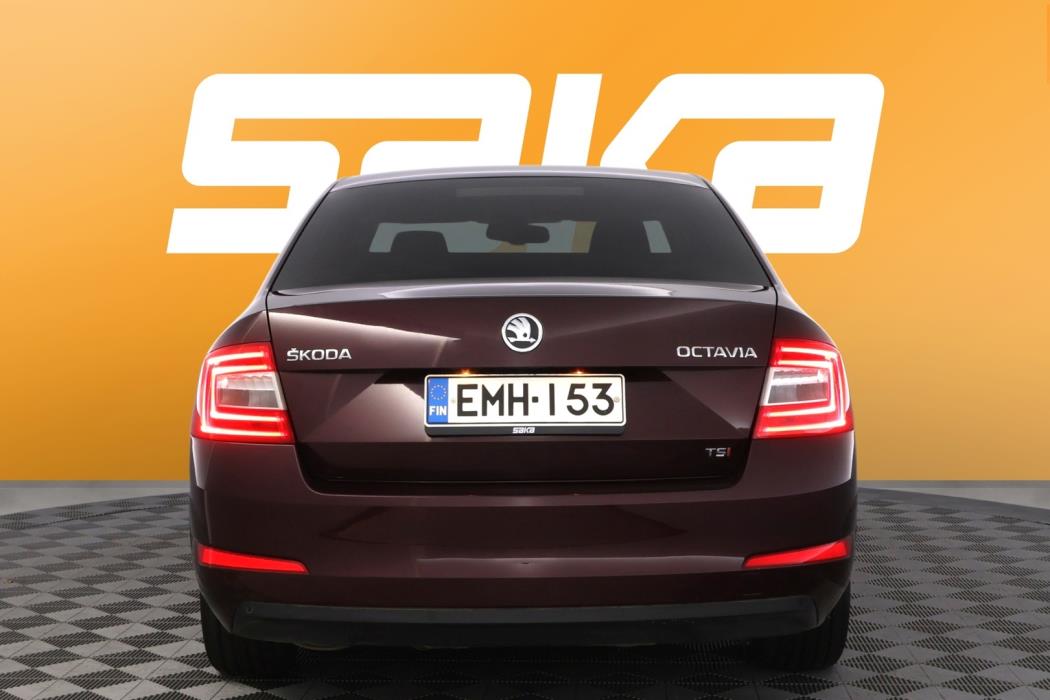SKODA Octavia 2013