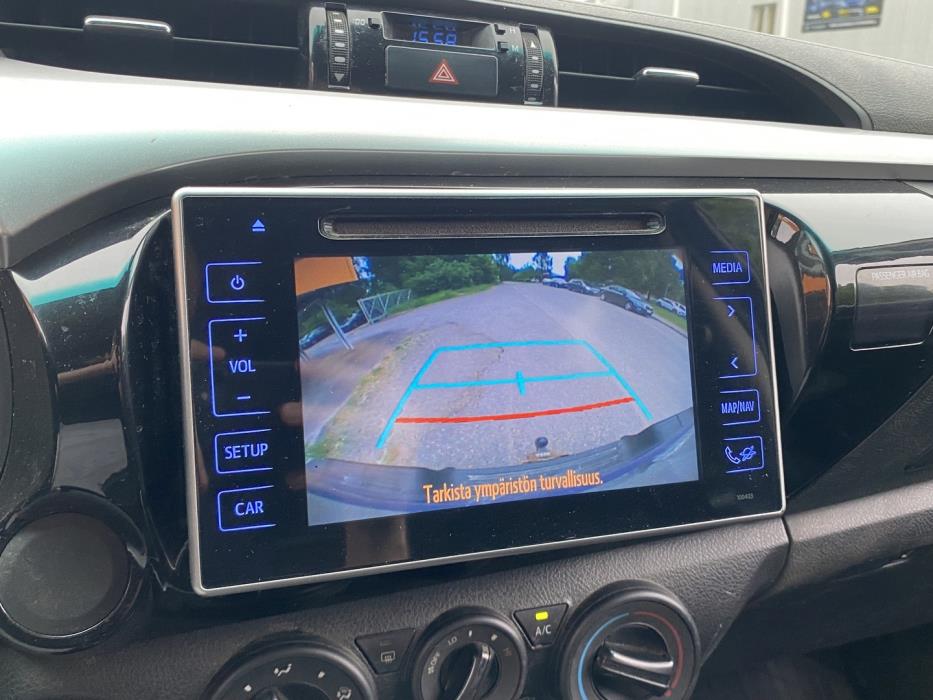 TOYOTA Hilux 2017