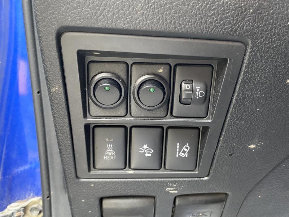 TOYOTA Hilux 2017