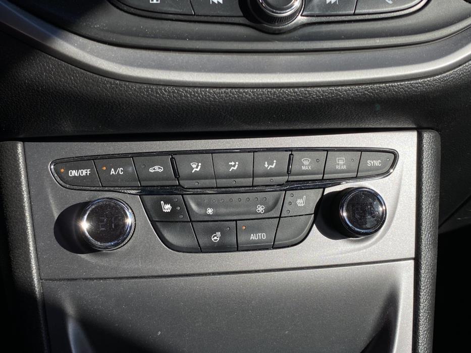 OPEL Astra 2018