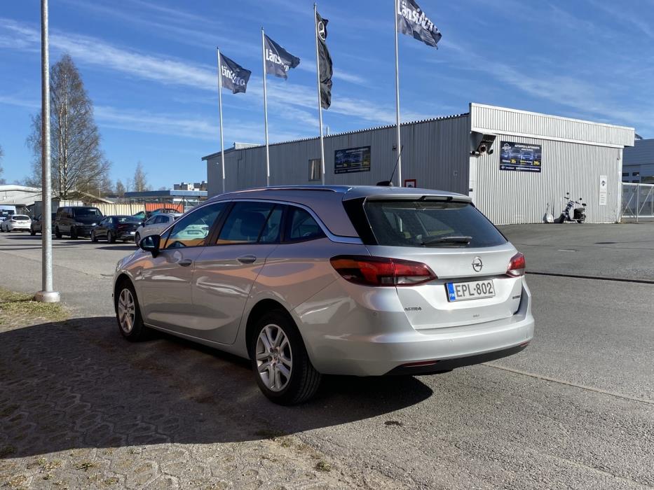 OPEL Astra 2018