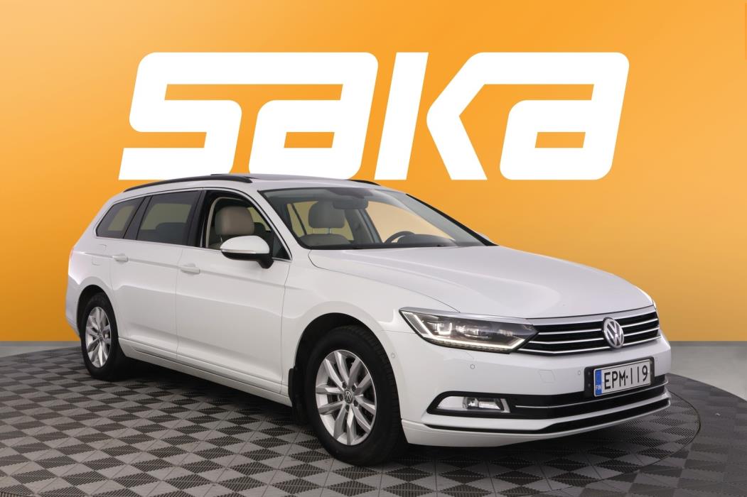 VOLKSWAGEN Passat 2018