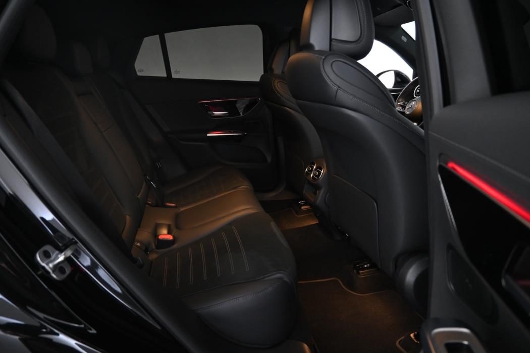 MERCEDES-BENZ GLC 2024