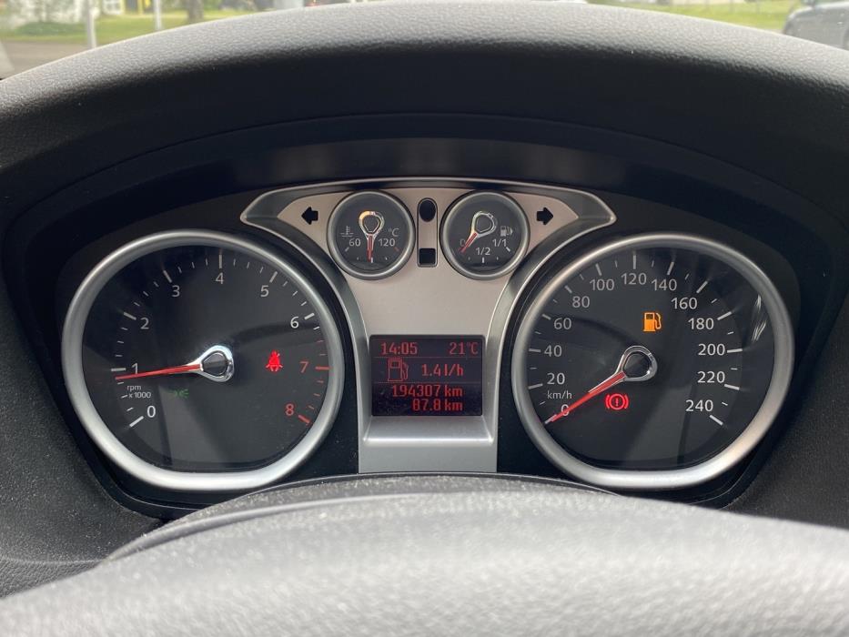 FORD Focus 2011