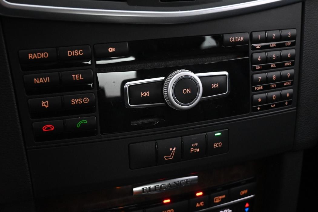 MERCEDES-BENZ E 2012