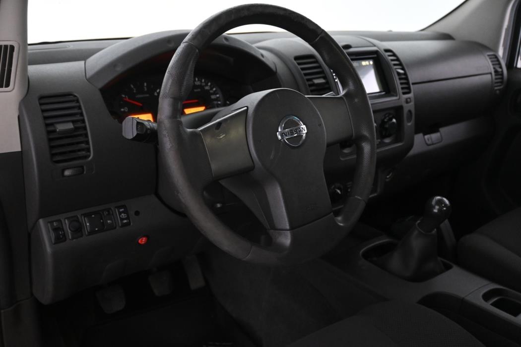 NISSAN Navara 2008