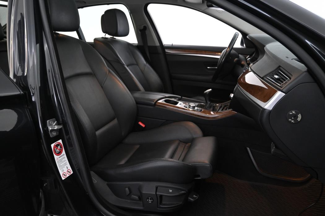 BMW 520 2012