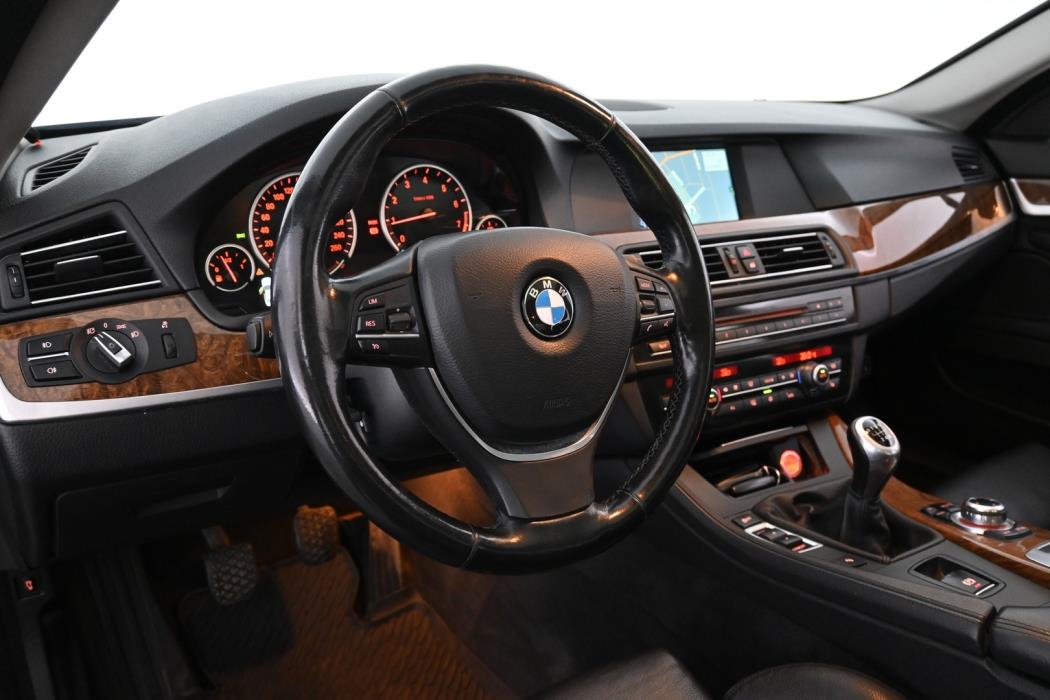 BMW 520 2012