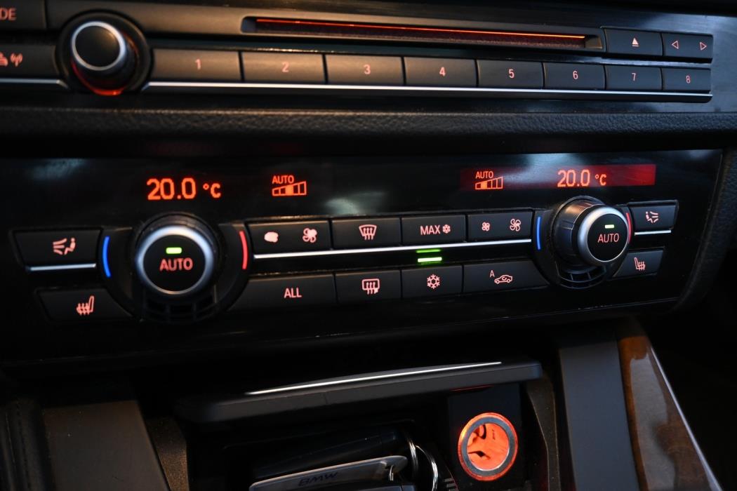 BMW 520 2012