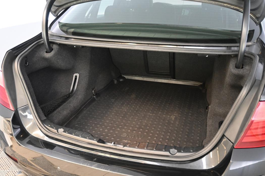 BMW 520 2012