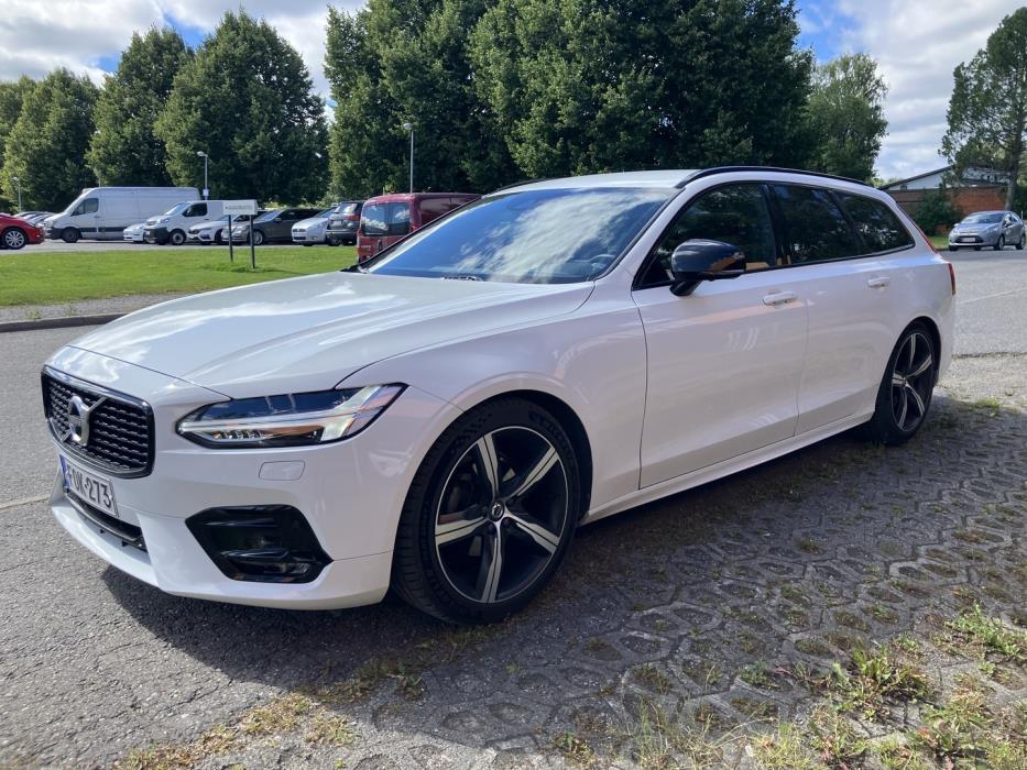 VOLVO V90 2020