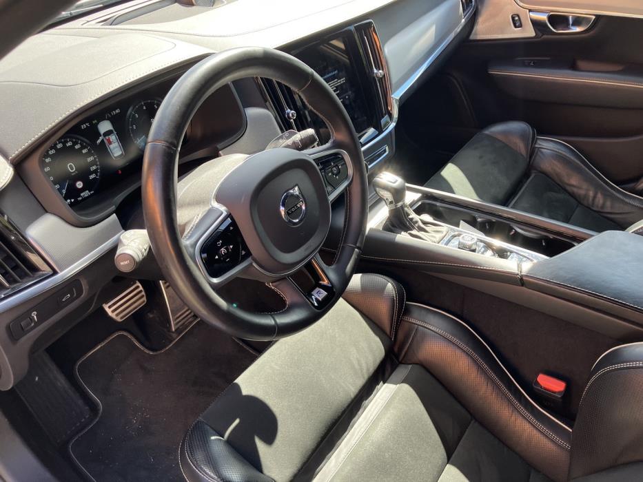 VOLVO V90 2020