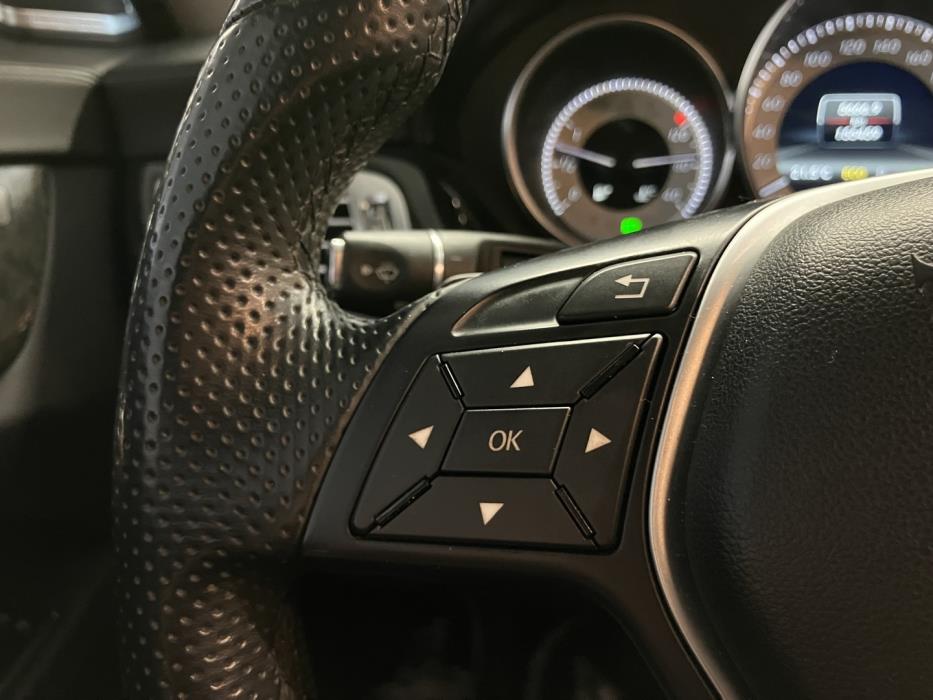MERCEDES-BENZ CLS 2013