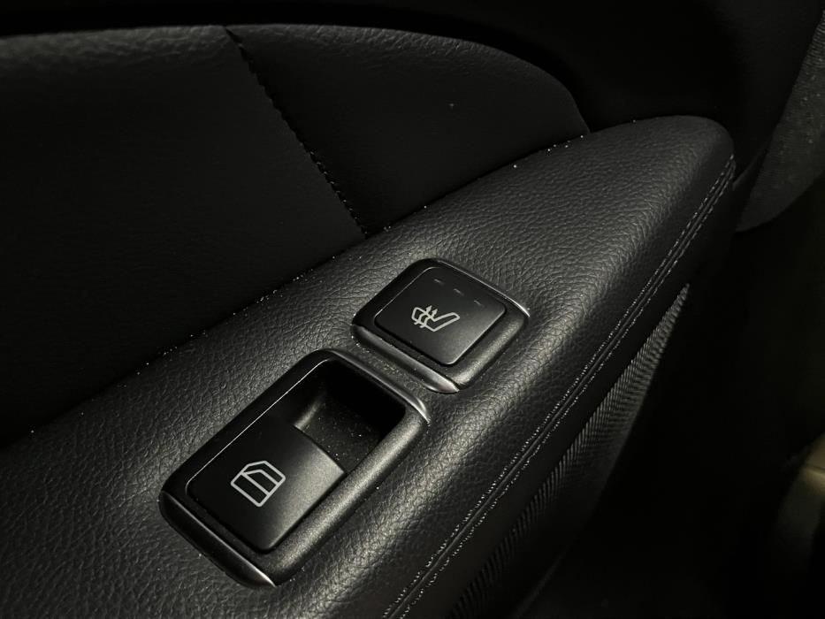 MERCEDES-BENZ CLS 2013