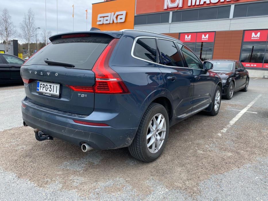 VOLVO XC60 2019