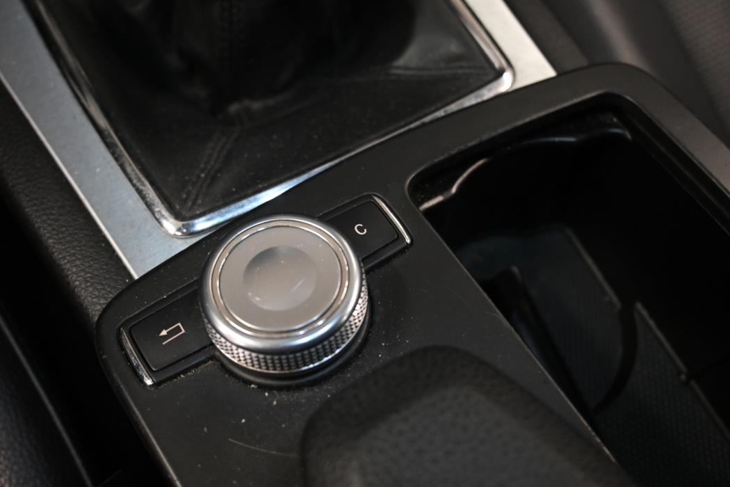 MERCEDES-BENZ C 2010