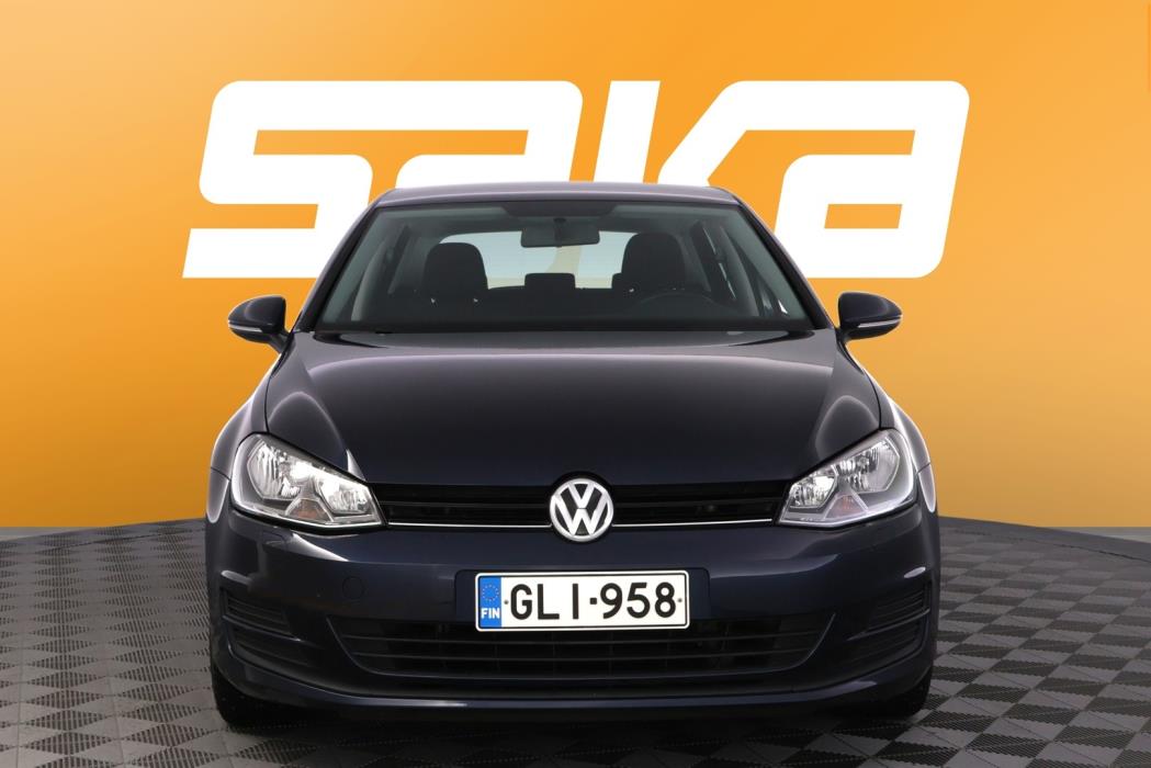 VOLKSWAGEN Golf 2014