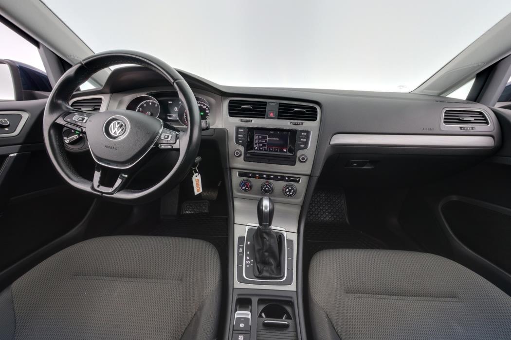 VOLKSWAGEN Golf 2014