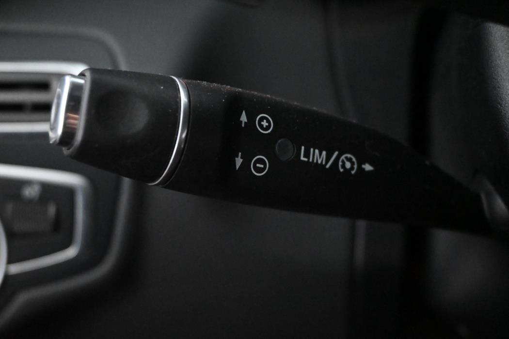 MERCEDES-BENZ C 2017