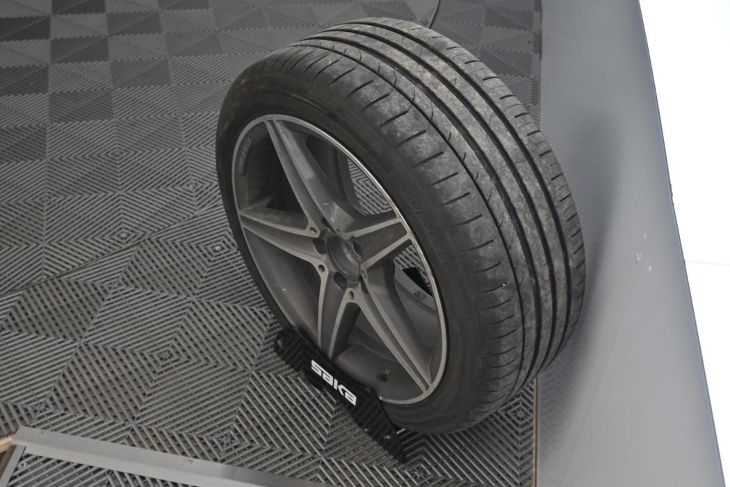 MERCEDES-BENZ C 2017