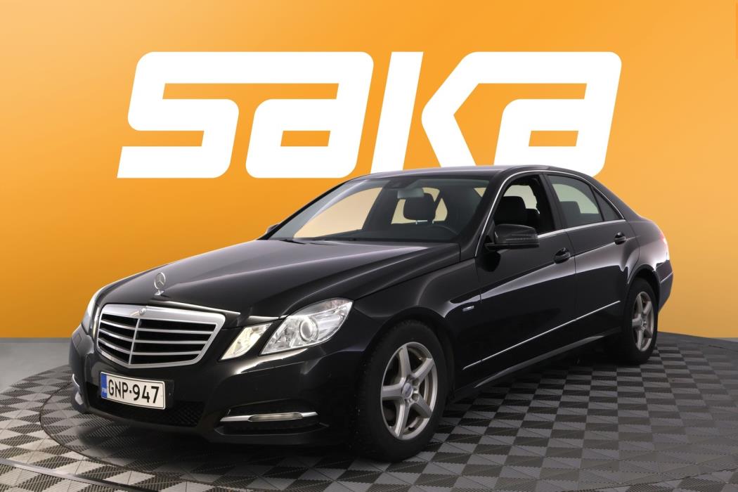 MERCEDES-BENZ E 2011