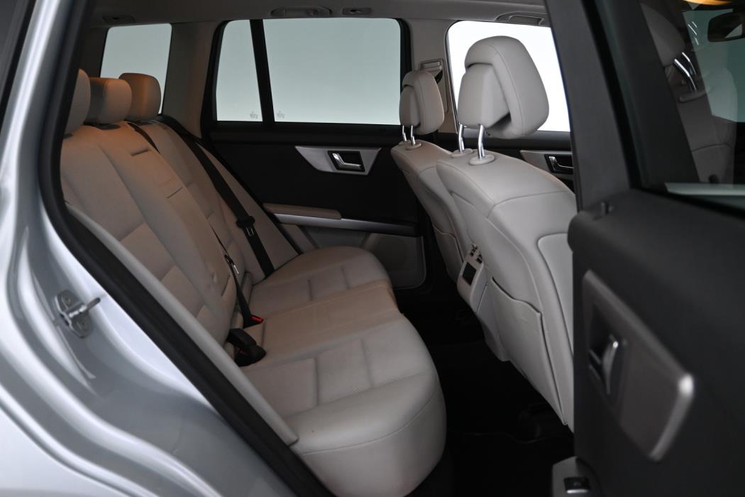 MERCEDES-BENZ GLK 2010