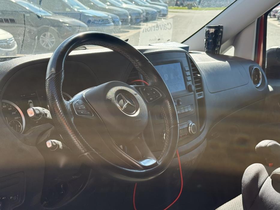 MERCEDES-BENZ Vito 2021