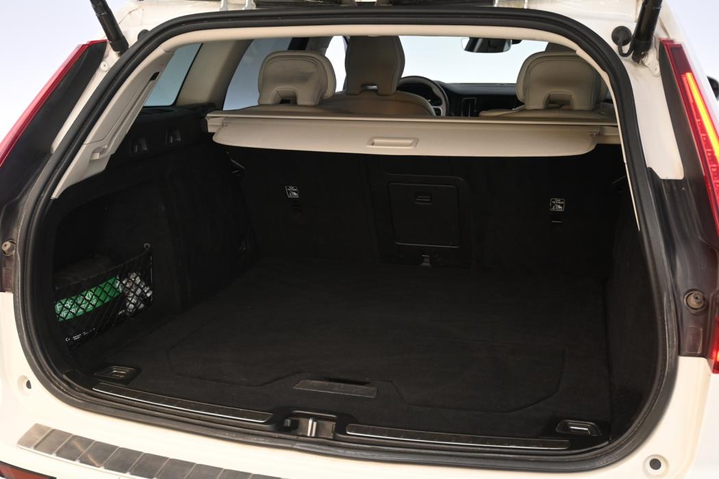 VOLVO V60 Cross Country 2022