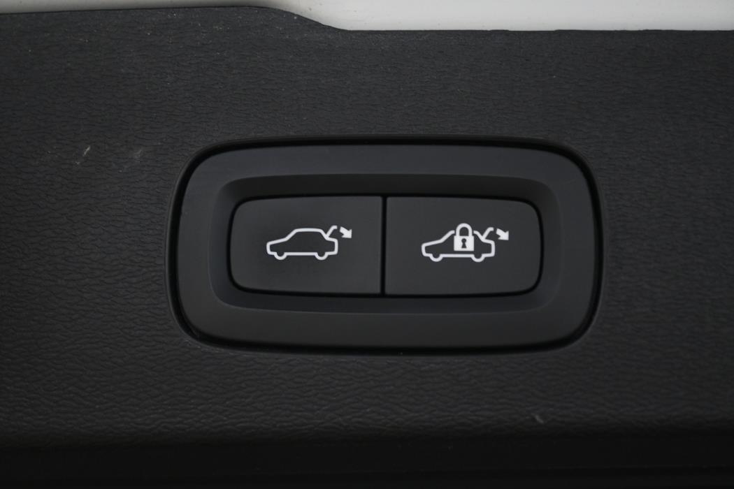 VOLVO V60 Cross Country 2022