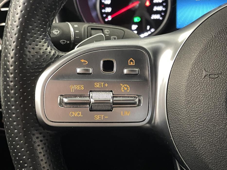 MERCEDES-BENZ C 2019