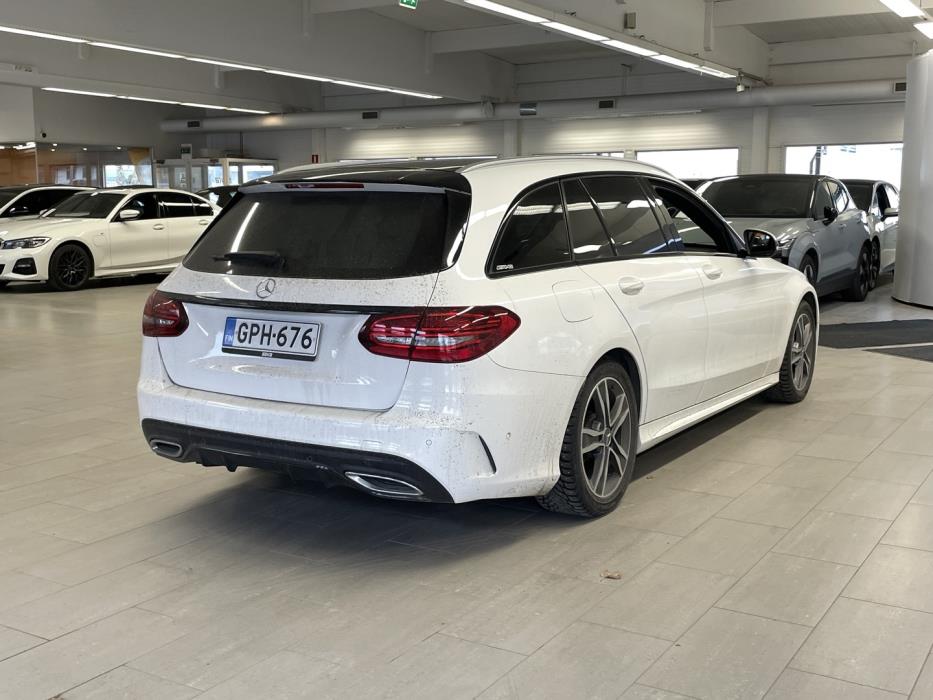 MERCEDES-BENZ C 2019