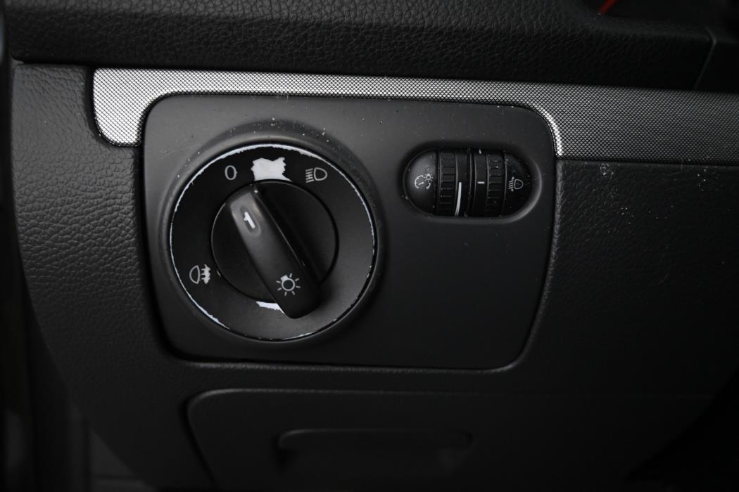 VOLKSWAGEN Jetta 2016