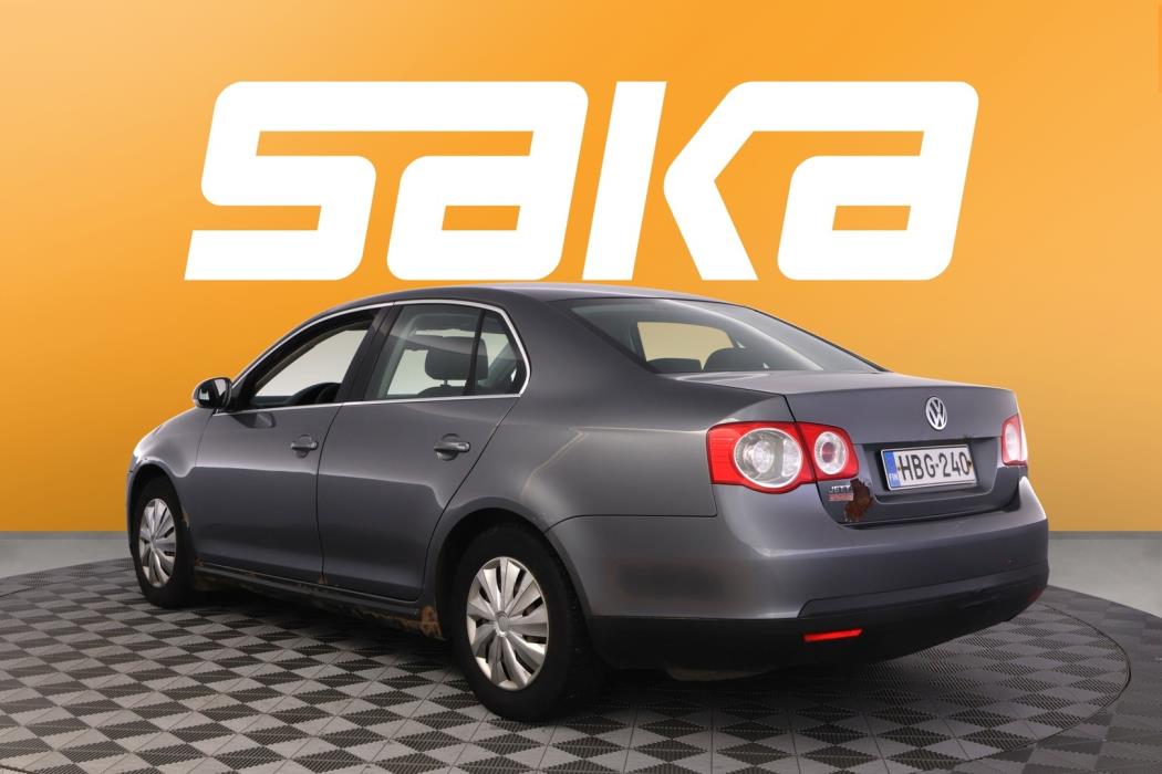 VOLKSWAGEN Jetta 2016