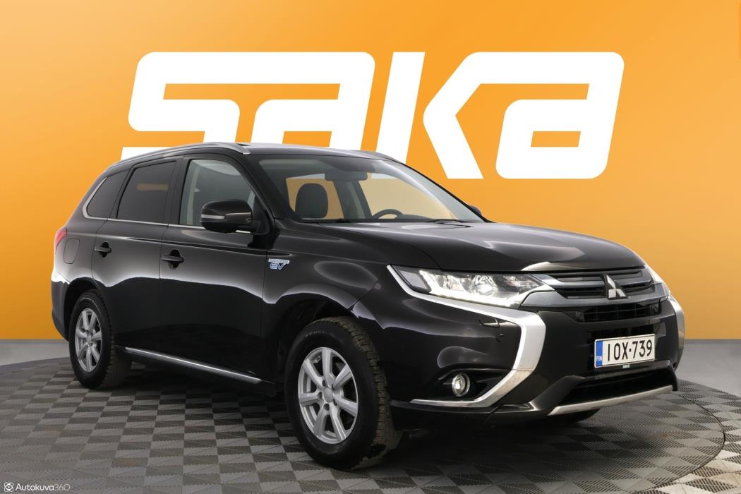MITSUBISHI OUTLANDER PHEV 2016